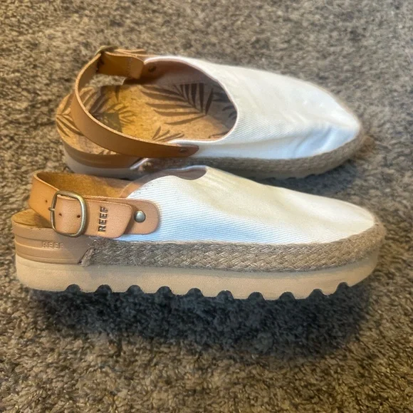 Reef Women's White and Tan Slip-On Shoes - Picture 2 of 10